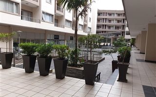 42 m² Commercial space in New Town Centre