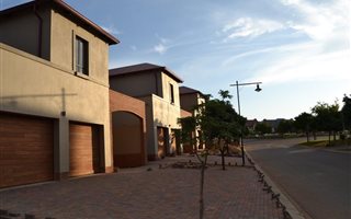 3 Bedroom Apartment in Heritage Hill