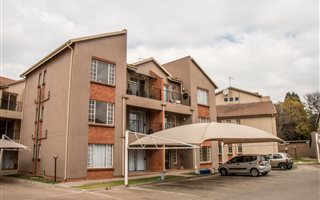 2 Bedroom Apartment in Rynfield