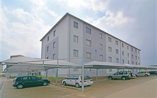 2 Bedroom Apartment in Jabulani