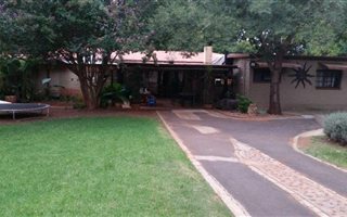 3 Bedroom House in Clubview