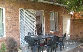 2 Bedroom House in Bonaero Park
