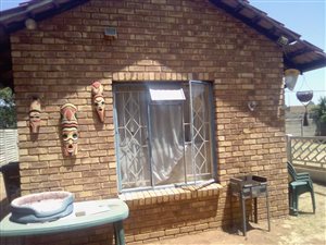 1 Bed Garden Cottage in Brakpan North