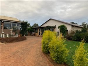 43 ha Farm in Heidelberg Central