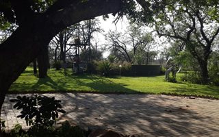8.6 ha Farm in Leeukuil AH