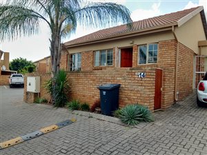 2 Bed Townhouse in Amberfield