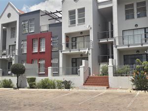 2 Bed Townhouse in Ferndale