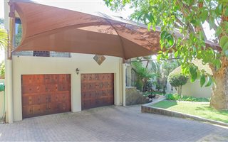 5 Bedroom House in Blue Gill