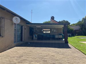 4 Bed House in Sydenham