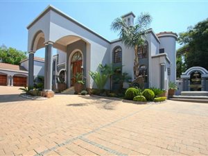 4 Bed House in Hurlingham