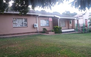 3 Bedroom House in Everest Heights