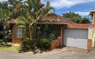 2 Bedroom Townhouse in Willard Beach