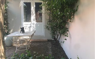 1 Bedroom Garden Cottage in Parkview