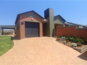 2 Bed Townhouse in Midstream Hill