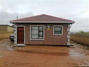 2 Bed House in Bergsig