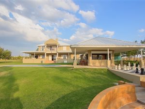 600 m² Commercial space in Vaal Marina