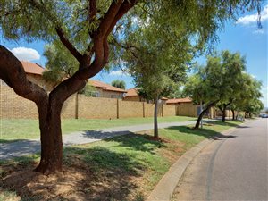 3 Bed Townhouse in Kosmosdal