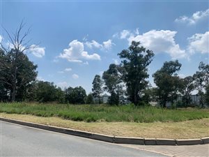8820 m² Land available in Linbro Park