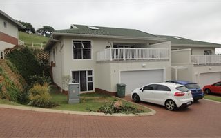 4 Bedroom Simplex in Kindlewood Estate
