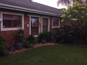 3 Bed House in Panorama