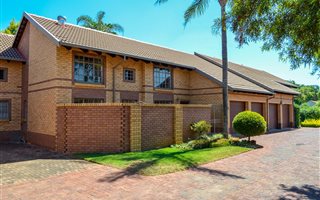 3 Bedroom Townhouse in Die Wilgers
