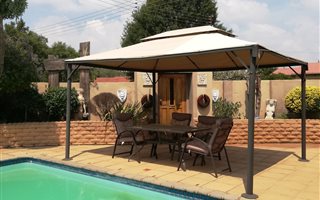4 Bedroom House in Heidelberg AH
