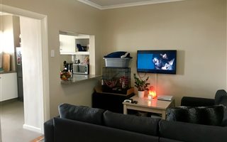 1 Bedroom Apartment in Wynberg