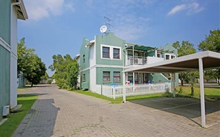 1 Bedroom Apartment in Lakefield