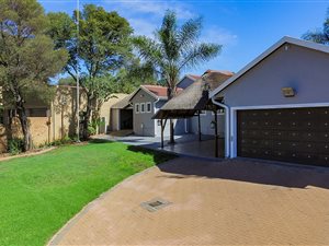 5 Bedroom House in Mulbarton