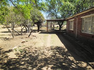 4.3 ha Farm in Martindale