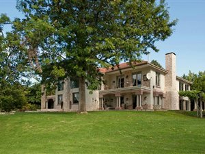 2 ha Smallholding in Stellenbosch Central