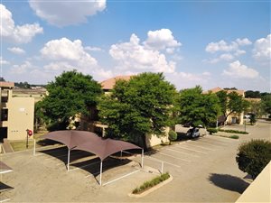 2 Bed Townhouse in Pomona