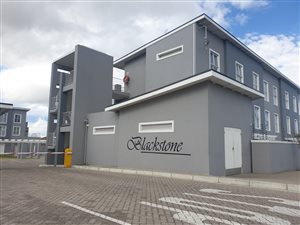2 Bed Apartment in Protea Heights