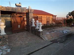3 Bed House in Kroonstad