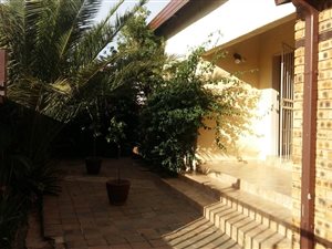 3 Bed House in Tembisa