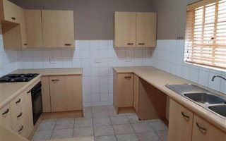 2 Bedroom Apartment in Dainfern