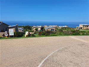 400 m² Land available in Dana Bay