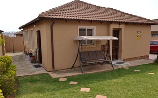 3 Bedroom House in Cosmo City