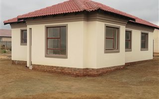 3 Bedroom House in Springs Central