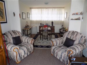 2 Bed Apartment in Pioneer Park