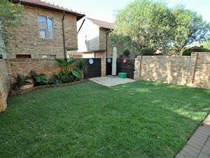 3 Bed Duplex in Oukraal Estate