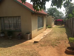 2 Bed House in Proclamation Hill