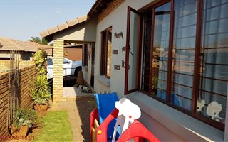 3 Bedroom Townhouse in Chancliff Ridge
