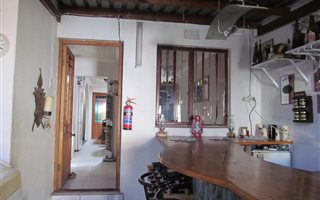 2 Bedroom House in Brooklyn