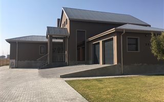 3 Bedroom House in Parys Golf Estate
