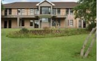 140 m² Commercial space in Westville