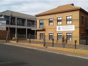 145 m² Office Space in Del Judor