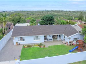 5 Bed House in Fernglen