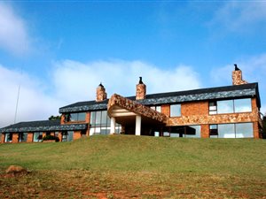 904 ha Farm in Dullstroom