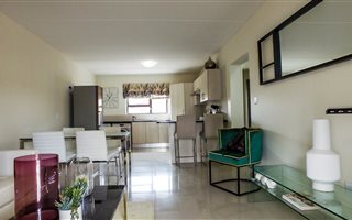 2 Bedroom Townhouse in Pomona